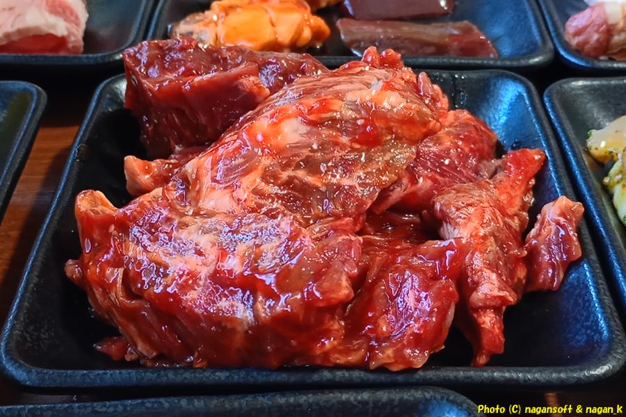 もちろん沢山食べるよ 泉州元気ハラミ、焼肉バイキング左近 末広店、2026年01月30日撮影