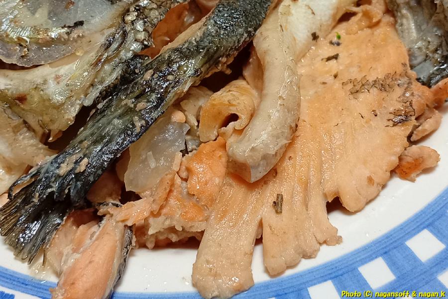 サーモンアラ炊き、はらすが美味しそう。2026年03月25日撮影