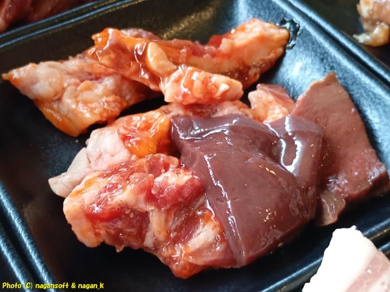 肉03。大阪府泉佐野市、バイキング左近 末広店。2026年03月30日撮影