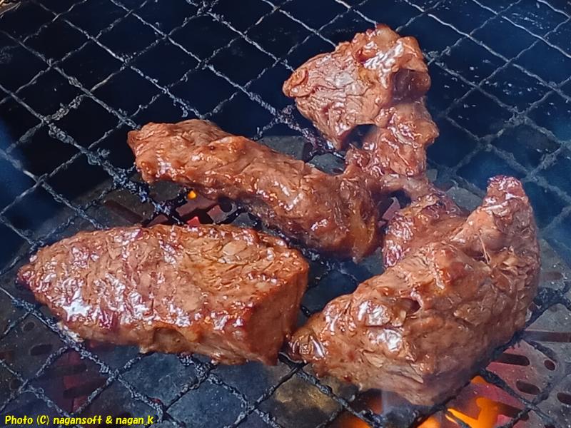 泉州元気ハラミを焼いている｜大阪府泉佐野市 バイキング左近 末広店｜2026年05月20日撮影